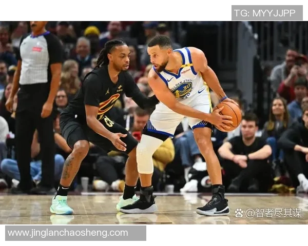 山西与江苏篮球队激战正酣精彩对决引发球迷热议与期待