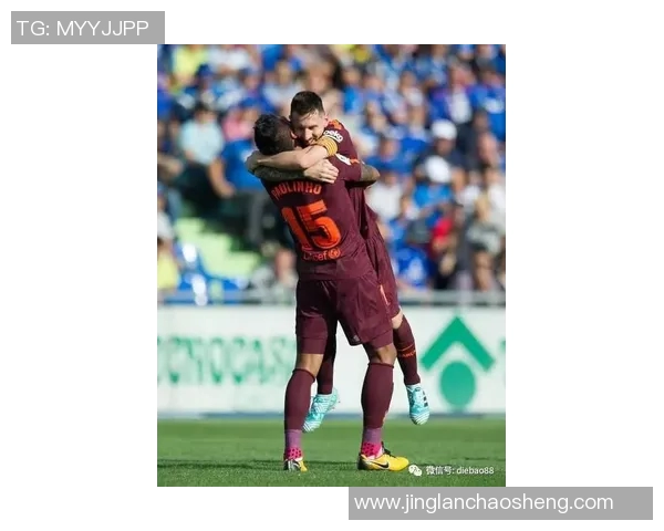 梅西跨界挑战篮球场展现惊人技巧引发球迷热议