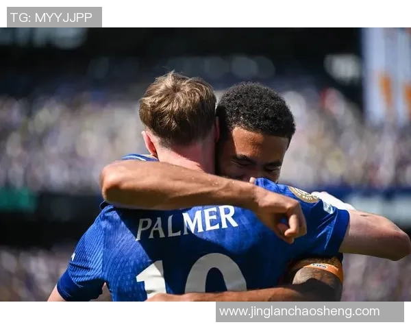 若昂内维斯的足球之路与未来展望：从青训到职业生涯的精彩历程